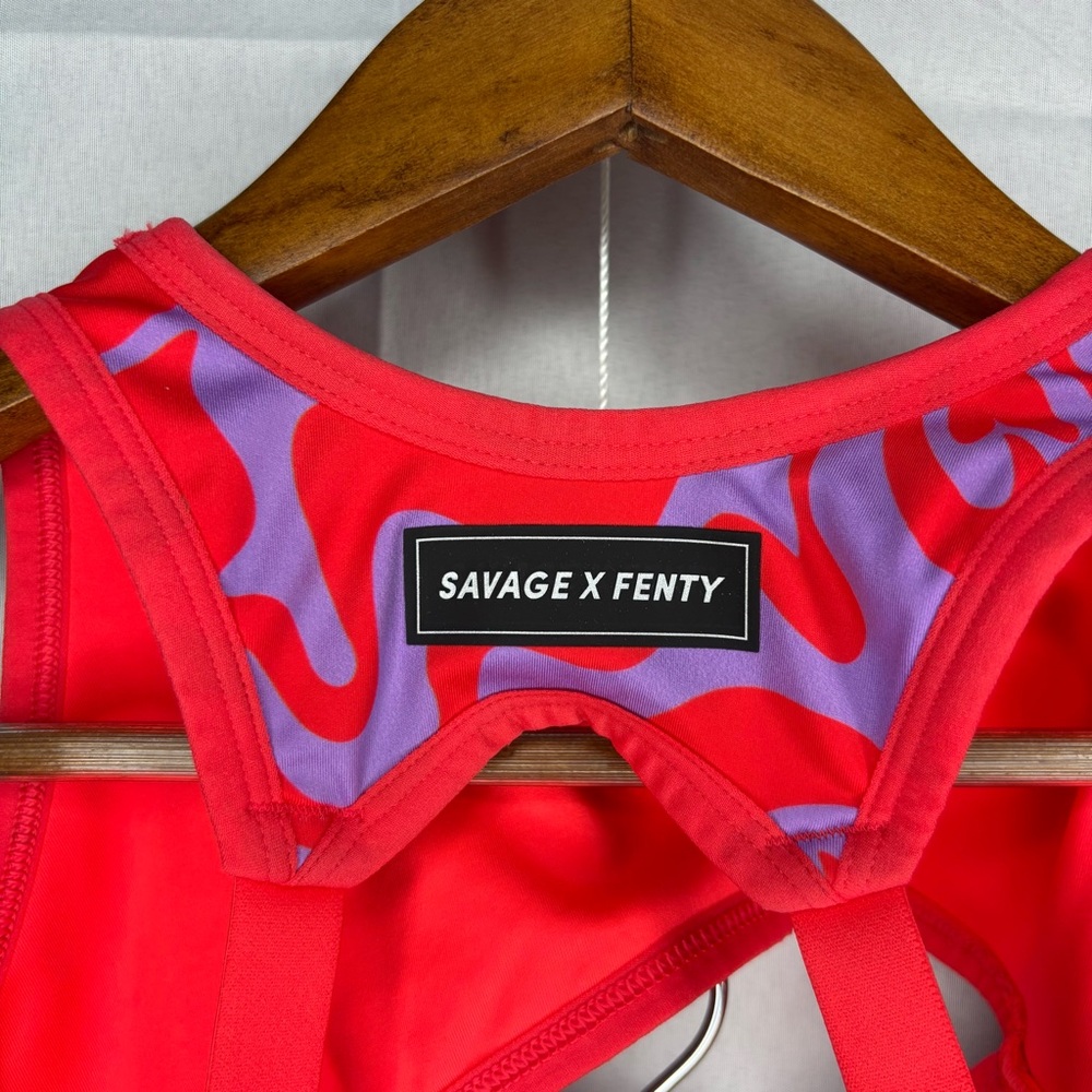 Savage X Fenty Red and Purple Heart Activewear Set valentines drop size 18/20 - Picture 9 of 11